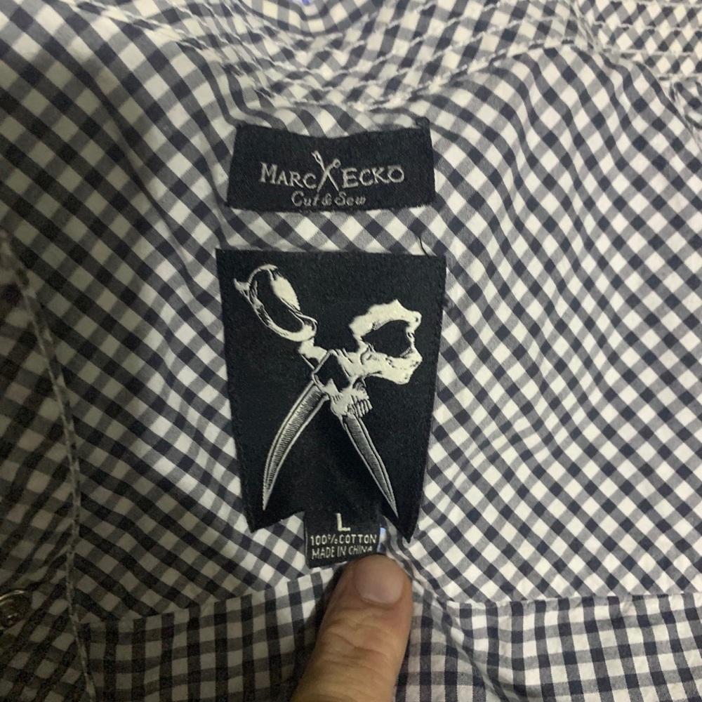 Marc Ecko button-up shirt - Picture 5 of 5